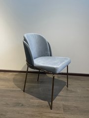 Обеденный стул MATTEO LIGHT GRAY L17 (обеденный стул, обивка серого цвета, ножка цвета графит, металл)